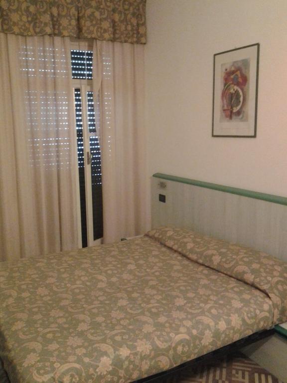 Hotel Lady Susanna Varazze Buitenkant foto