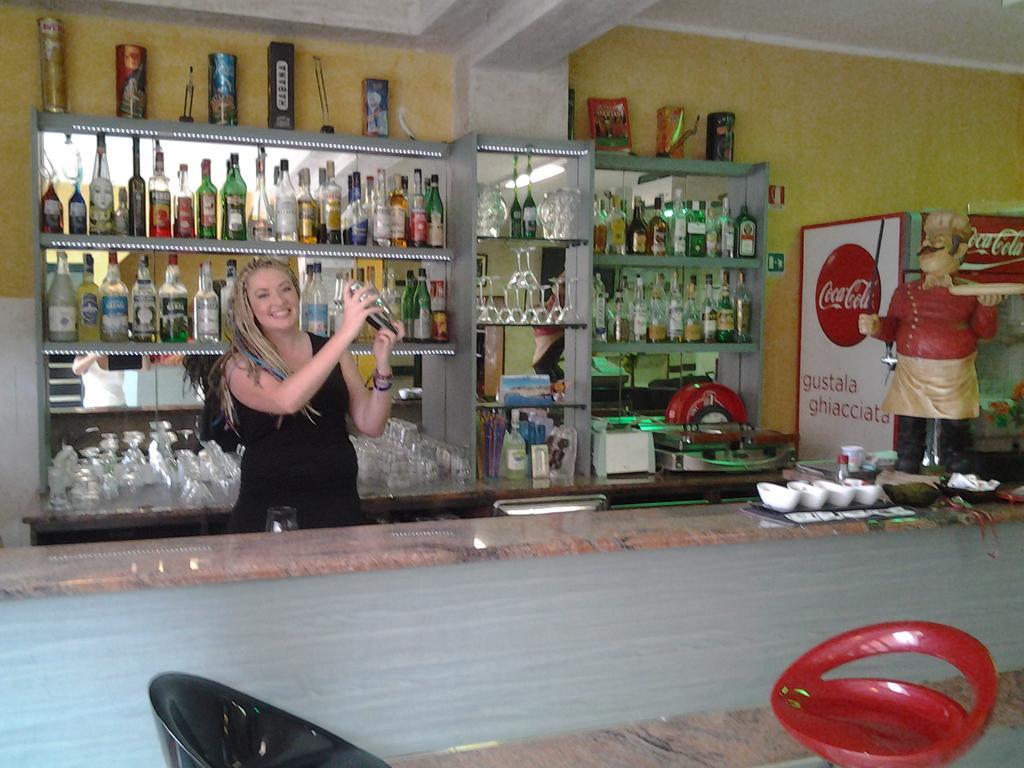 Hotel Lady Susanna Varazze Buitenkant foto