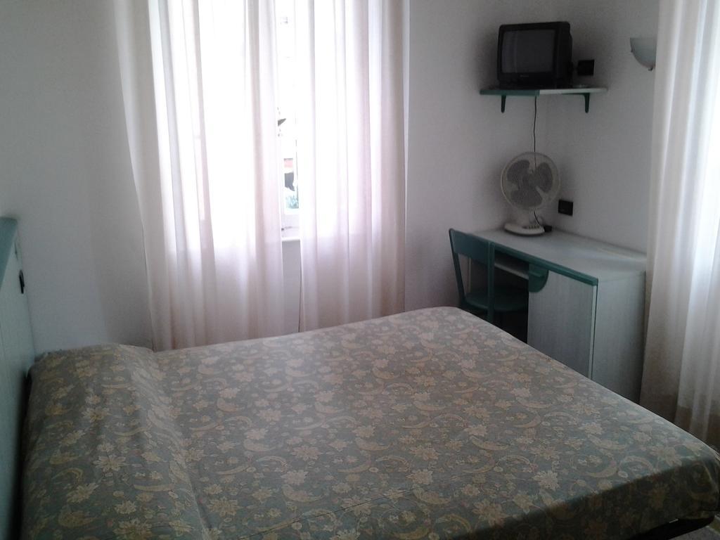 Hotel Lady Susanna Varazze Buitenkant foto