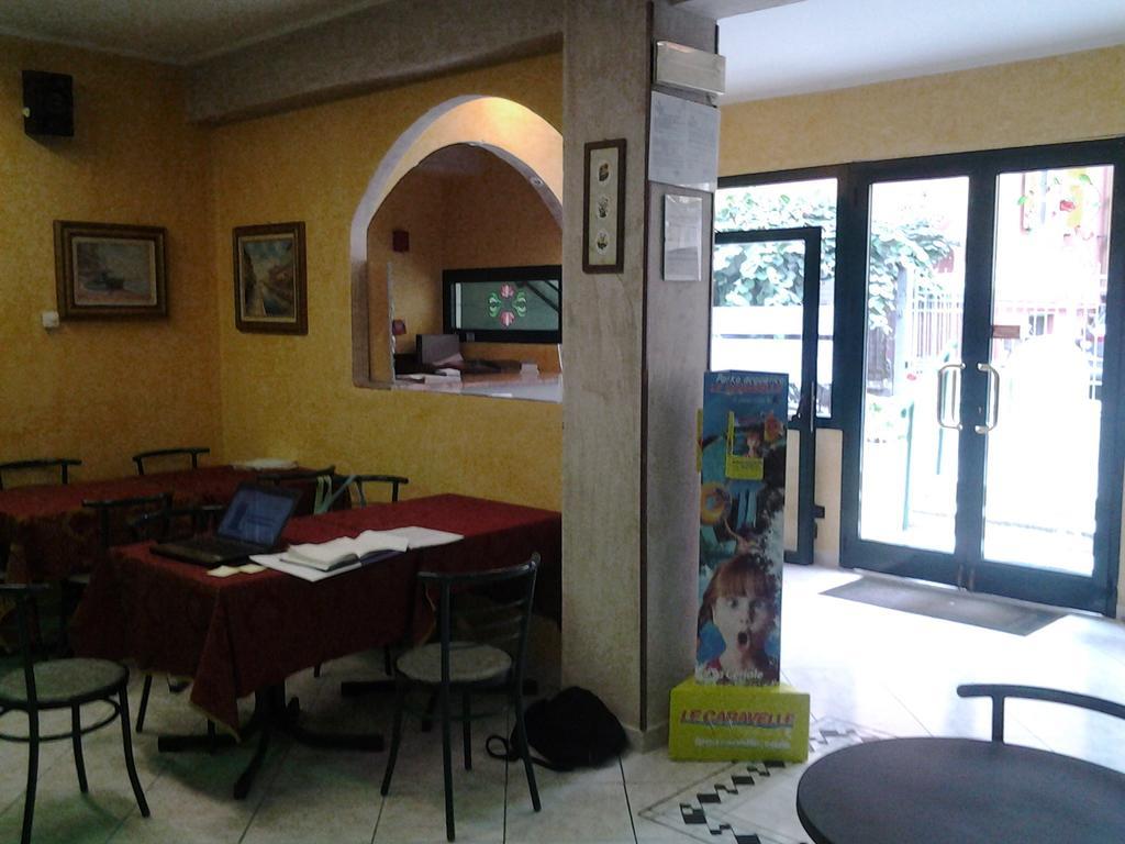 Hotel Lady Susanna Varazze Buitenkant foto